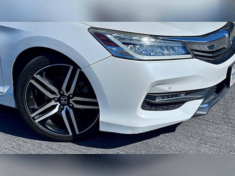 2017 Honda Accord Touring