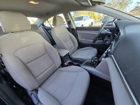 2020 Hyundai Elantra