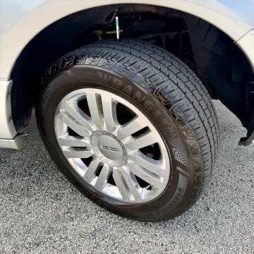 2011 Lincoln Navigator