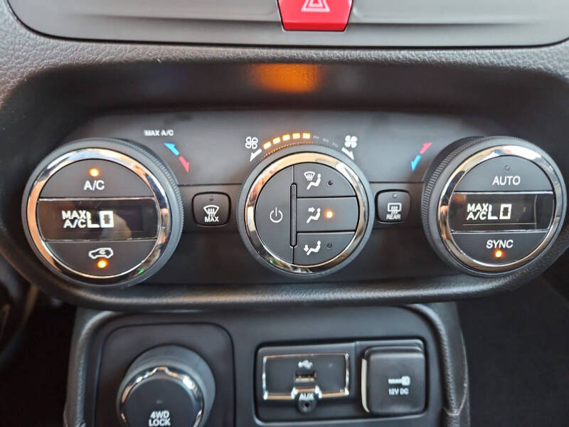 2017 Jeep Renegade Altitude