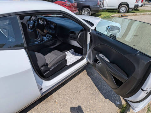 2019 Dodge Challenger SXT