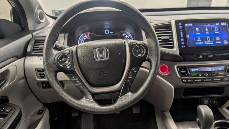 2017 Honda Pilot EX
