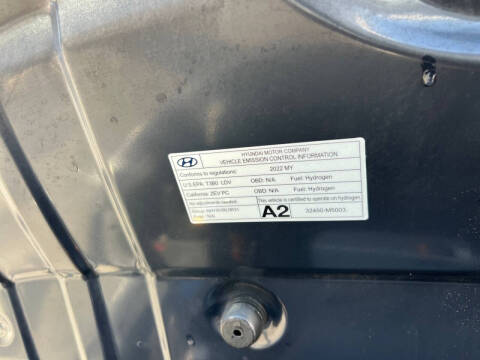 2022 Hyundai Nexo Blue