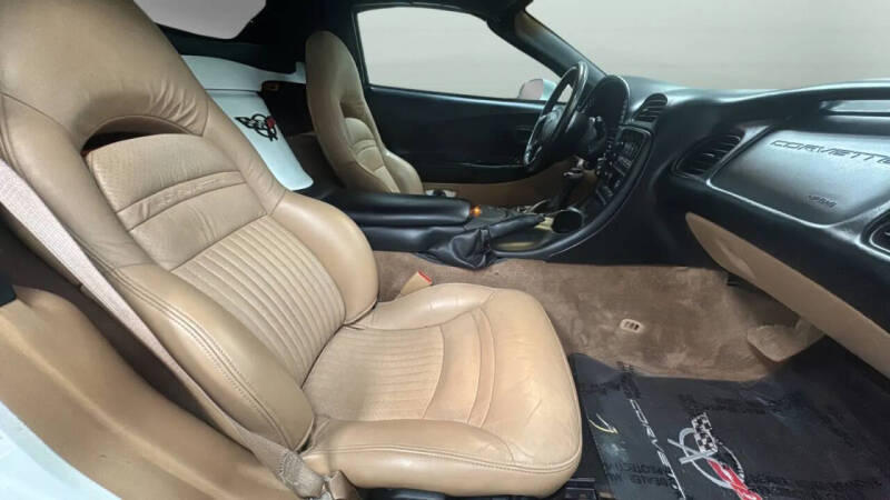 2004 Chevrolet Corvette