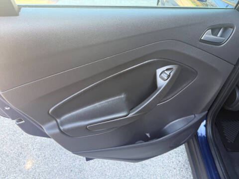 2016 Ford C-MAX Hybrid SE