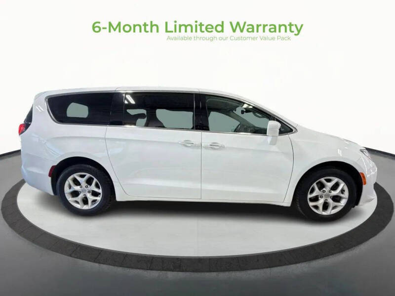 2020 Chrysler Pacifica Touring