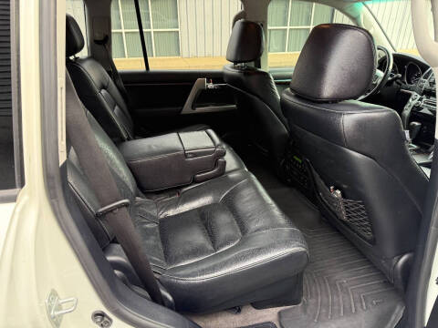 2015 Toyota Land Cruiser