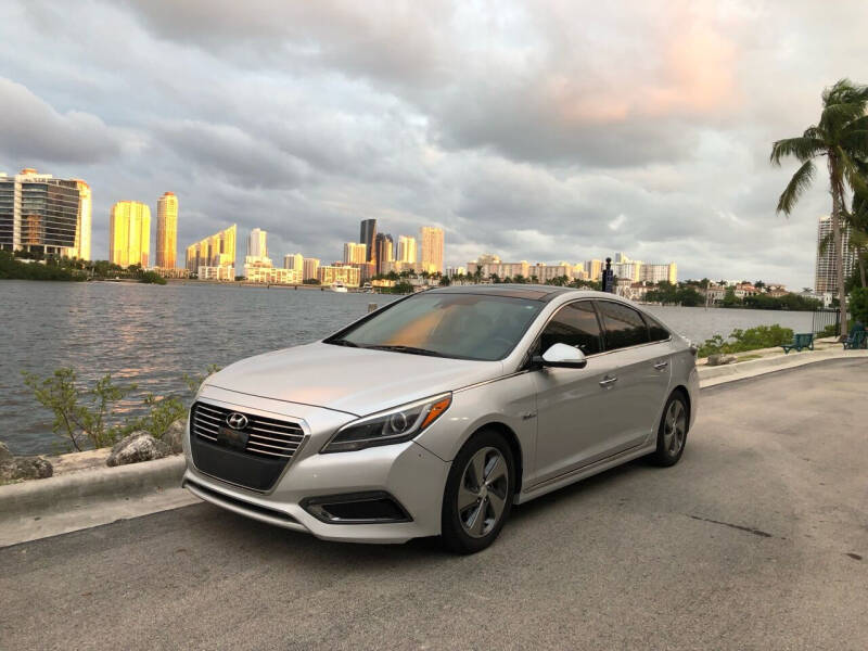 2016 Hyundai Sonata Hybrid for sale at CARSTRADA in Hollywood FL