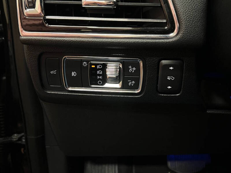 2022 Lincoln Navigator L Reserve