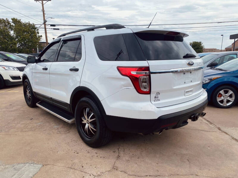 2014 Ford Explorer