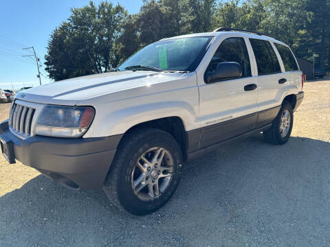 2004 Jeep Grand Cherokee for sale at Northwoods Auto & Truck Sales in Machesney Park IL