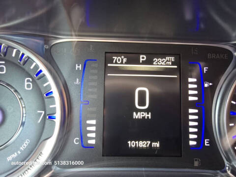 2017 Chrysler 200 LX