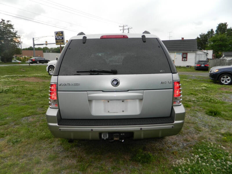 2002 Mercury Mountaineer null photo 5