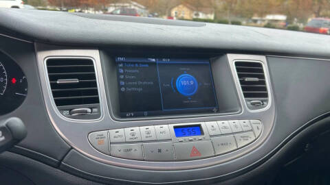 2012 Hyundai Genesis