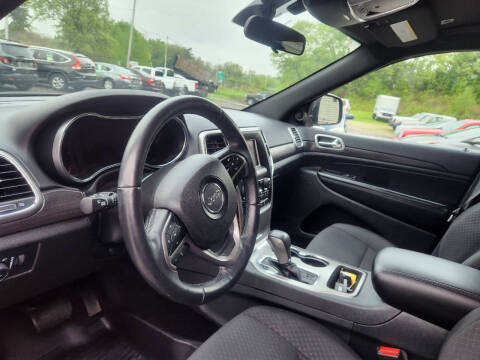 2018 Jeep Grand Cherokee Laredo