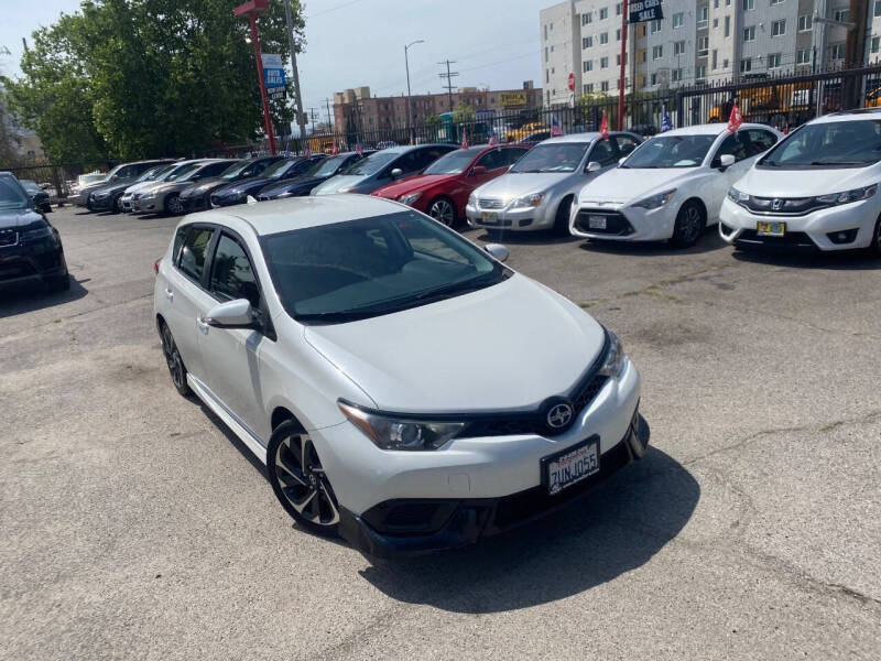 2016 Scion iM