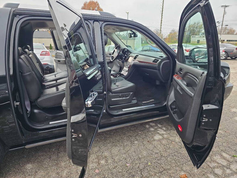 2013 Cadillac Escalade EXT Premium