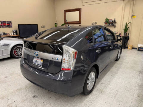 2012 Toyota Prius Plug-in Hybrid