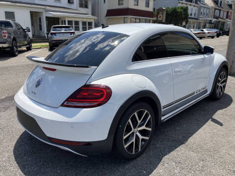 2016 Volkswagen Beetle 1.8T Dune PZEV