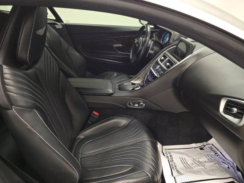 2018 Aston Martin DB11 V12