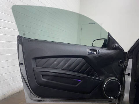 2010 Ford Mustang V6