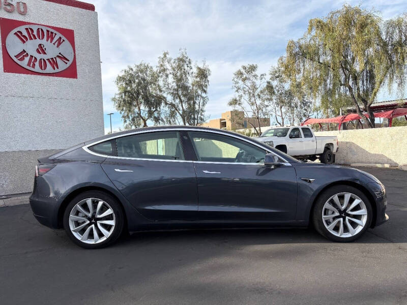 2020 Tesla Model 3 Standard Range Plus