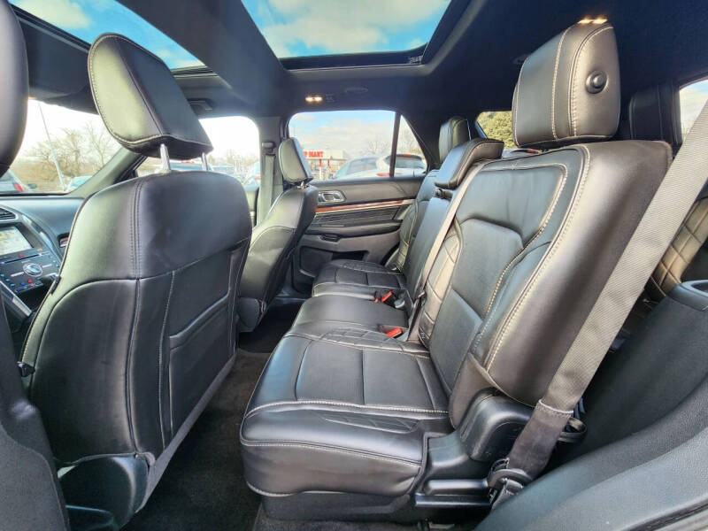2018 Ford Explorer Platinum