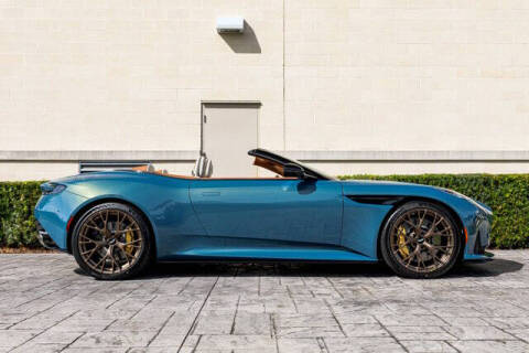 2026 Aston Martin DB12 Volante