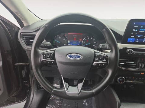 2021 Ford Escape Hybrid SE