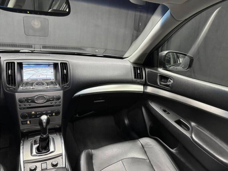 2013 Infiniti G37 Sedan x