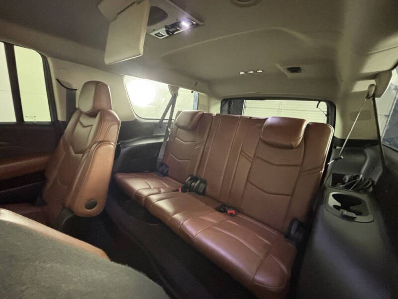 2020 Cadillac Escalade ESV Premium Luxury