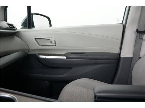 2021 Toyota Sienna LE 8-Passenger