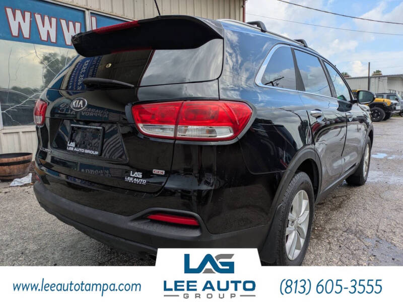 2016 Kia Sorento LX