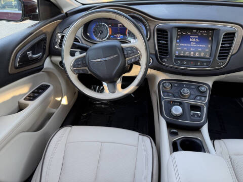 2015 Chrysler 200 C