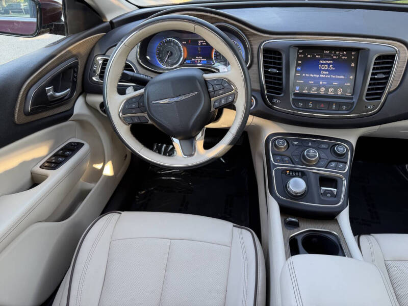 2015 Chrysler 200 C