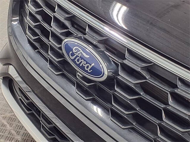 2023 Ford Escape ST-Line Select