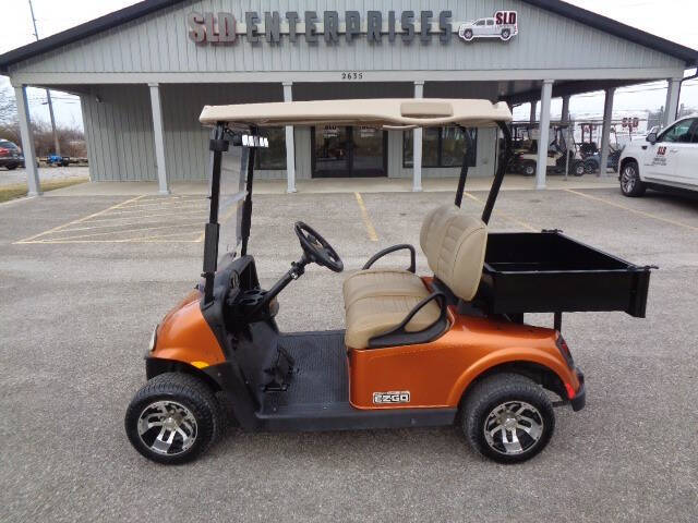 2017 E-Z-GO RXV