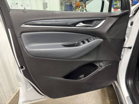 2021 Buick Enclave Essence