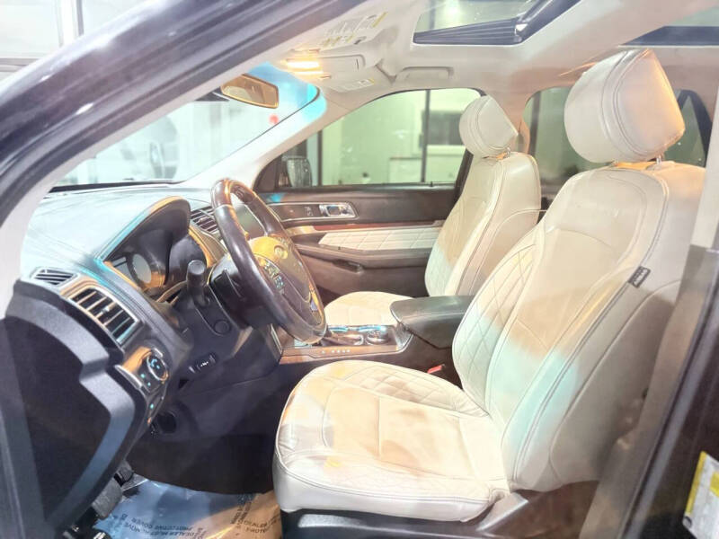 2016 Ford Explorer Platinum