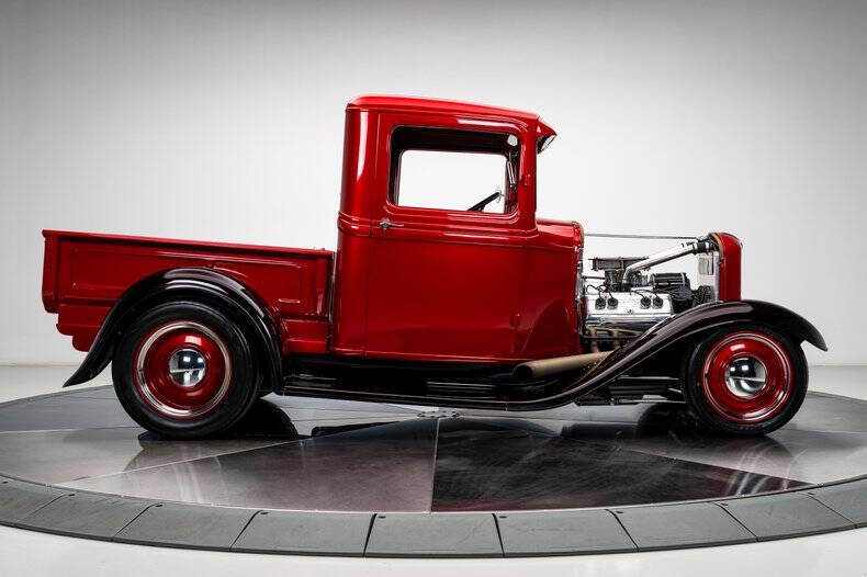 1932 Ford F-100