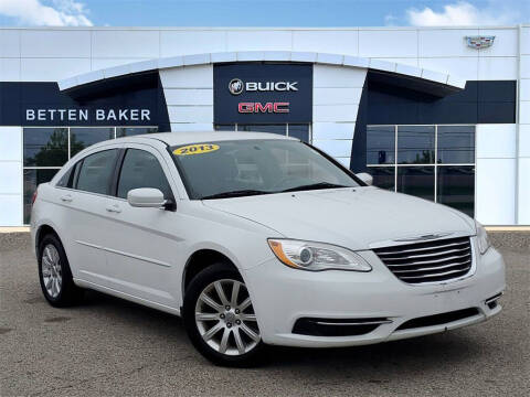 2013 Chrysler 200 for sale at Betten Baker Preowned Center in Twin Lake MI