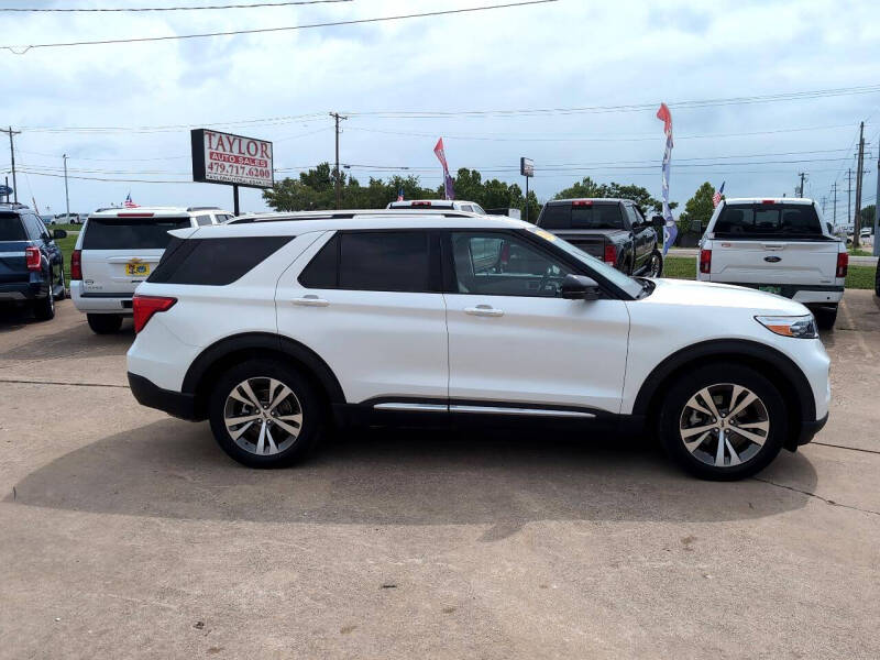 2020 Ford Explorer Platinum