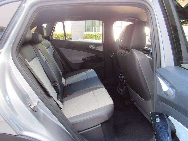 2023 Volkswagen ID.4 Standard