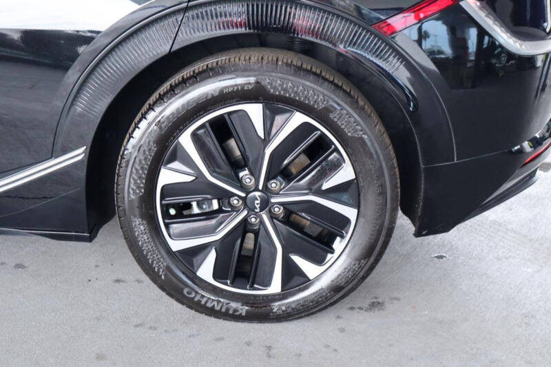 2022 Kia EV6 Wind