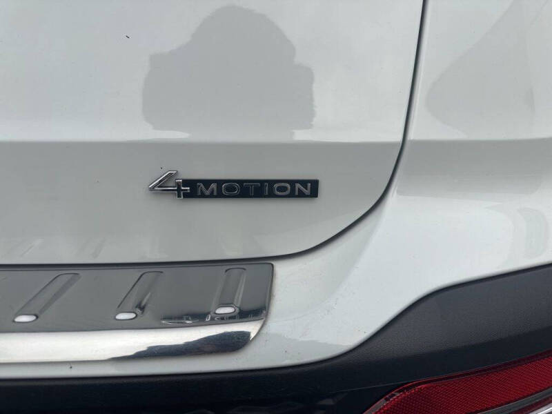 2022 Volkswagen Taos SE 4Motion