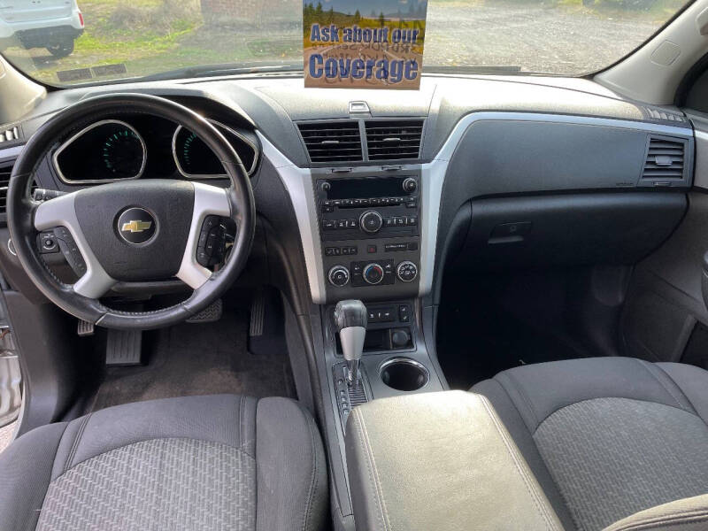 2011 Chevrolet Traverse LS