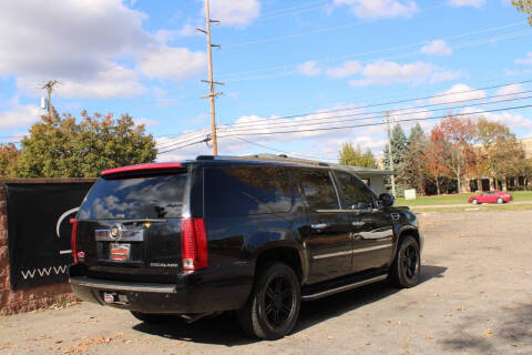 2012 Cadillac Escalade ESV Luxury