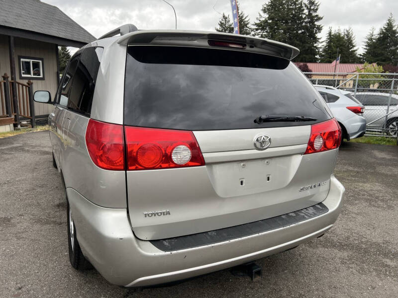2006 Toyota Sienna CE 7 Passenger