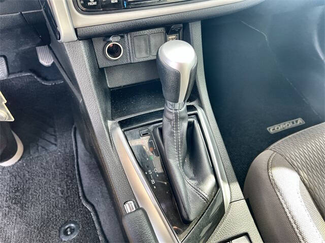 2017 Toyota Corolla LE