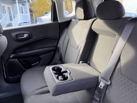 2018 Jeep Compass Sport